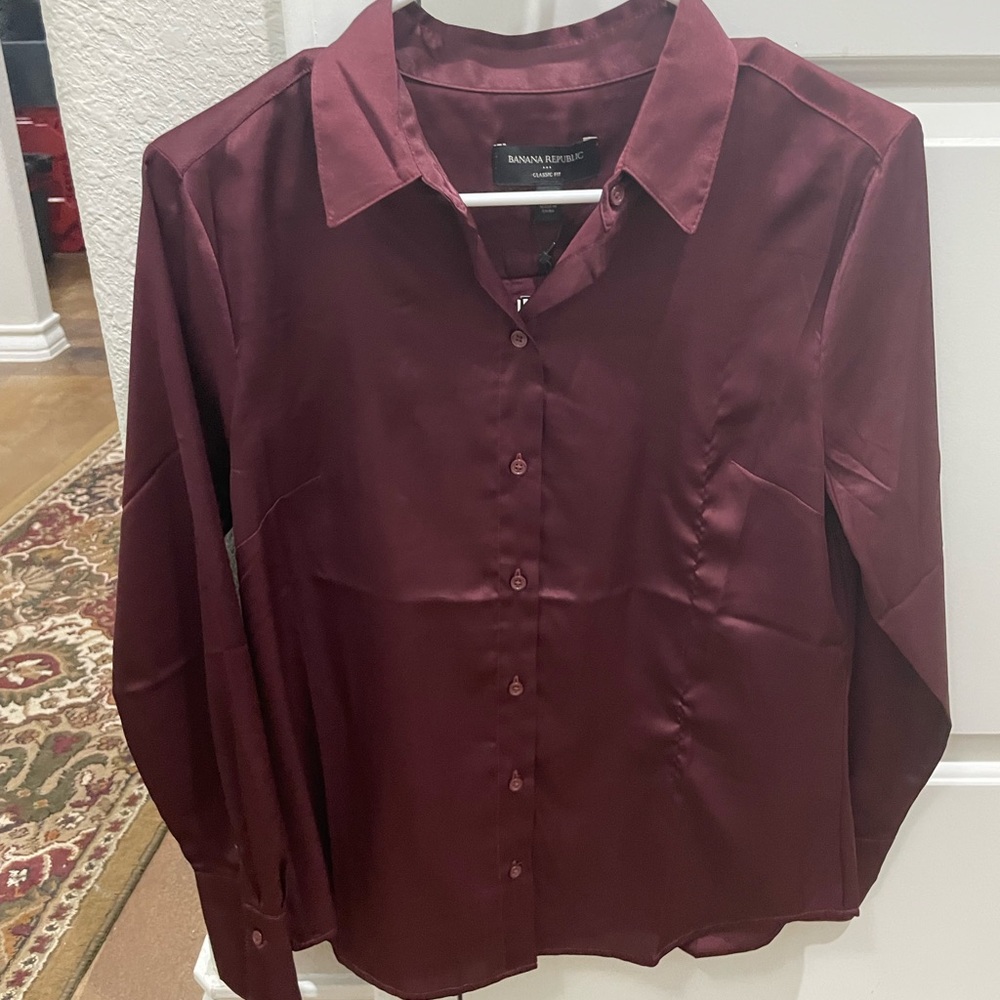 Banana Republic Satin Classic Shirt